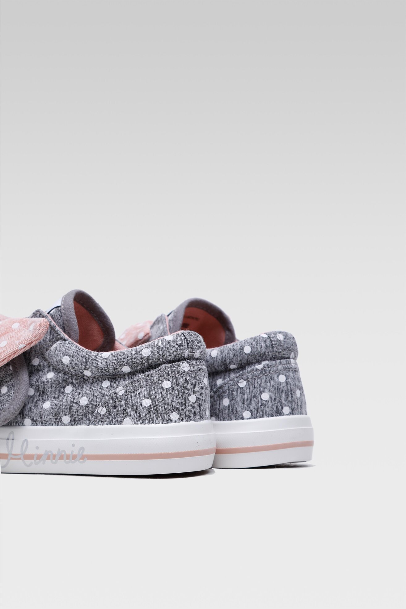 Trampki Minnie Mouse CF2291-116DSTC Szary