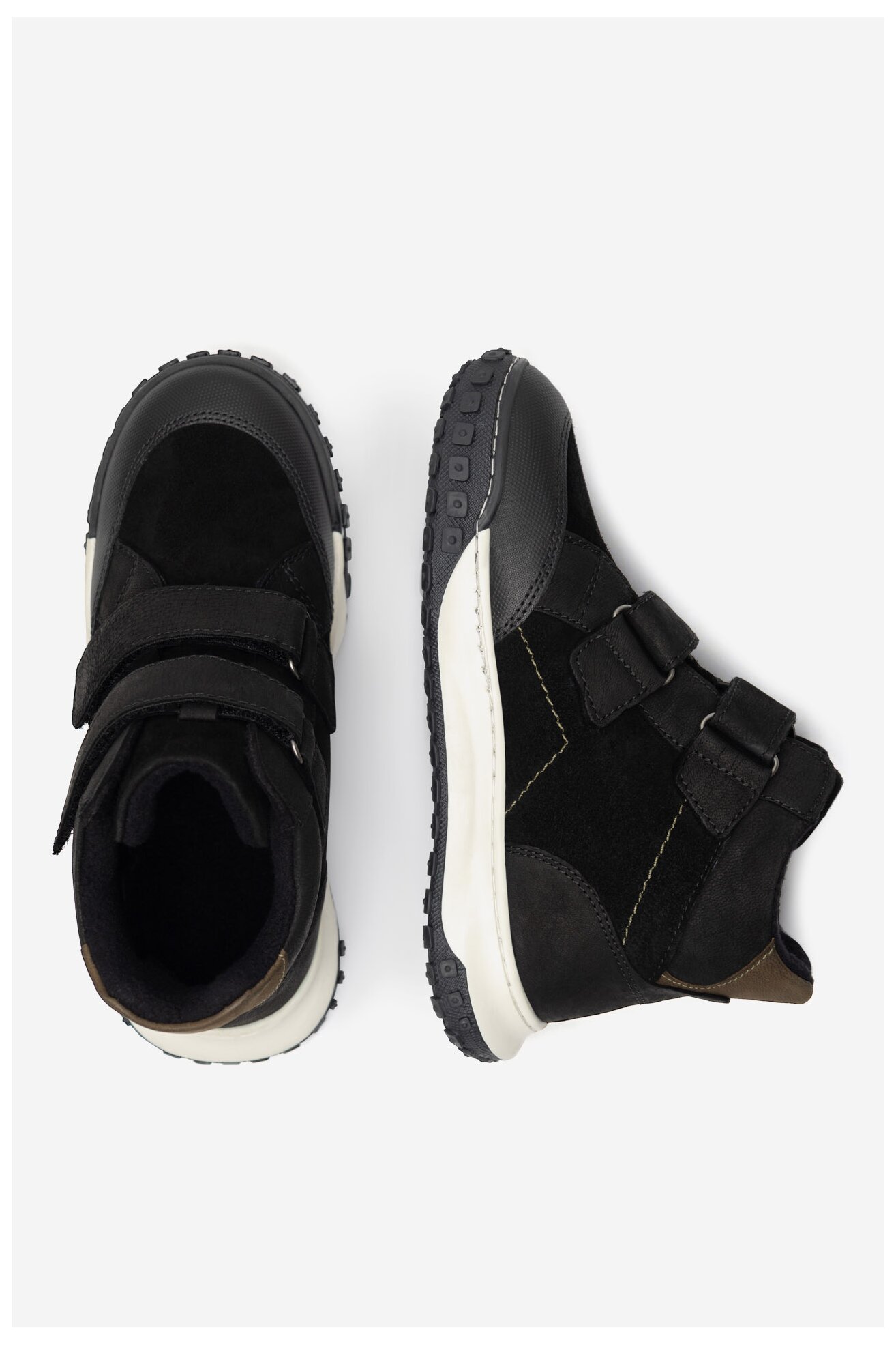 Šněrovací vyšší obuv Lasocki Young KARTO CI12-3138-01(IV)CH ČERNÁ