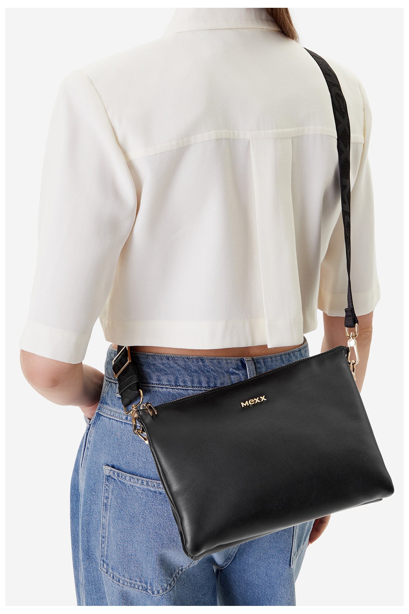 Дамска чанта Mexx C-MEXX-CR-003-08 ЧЕРЕН