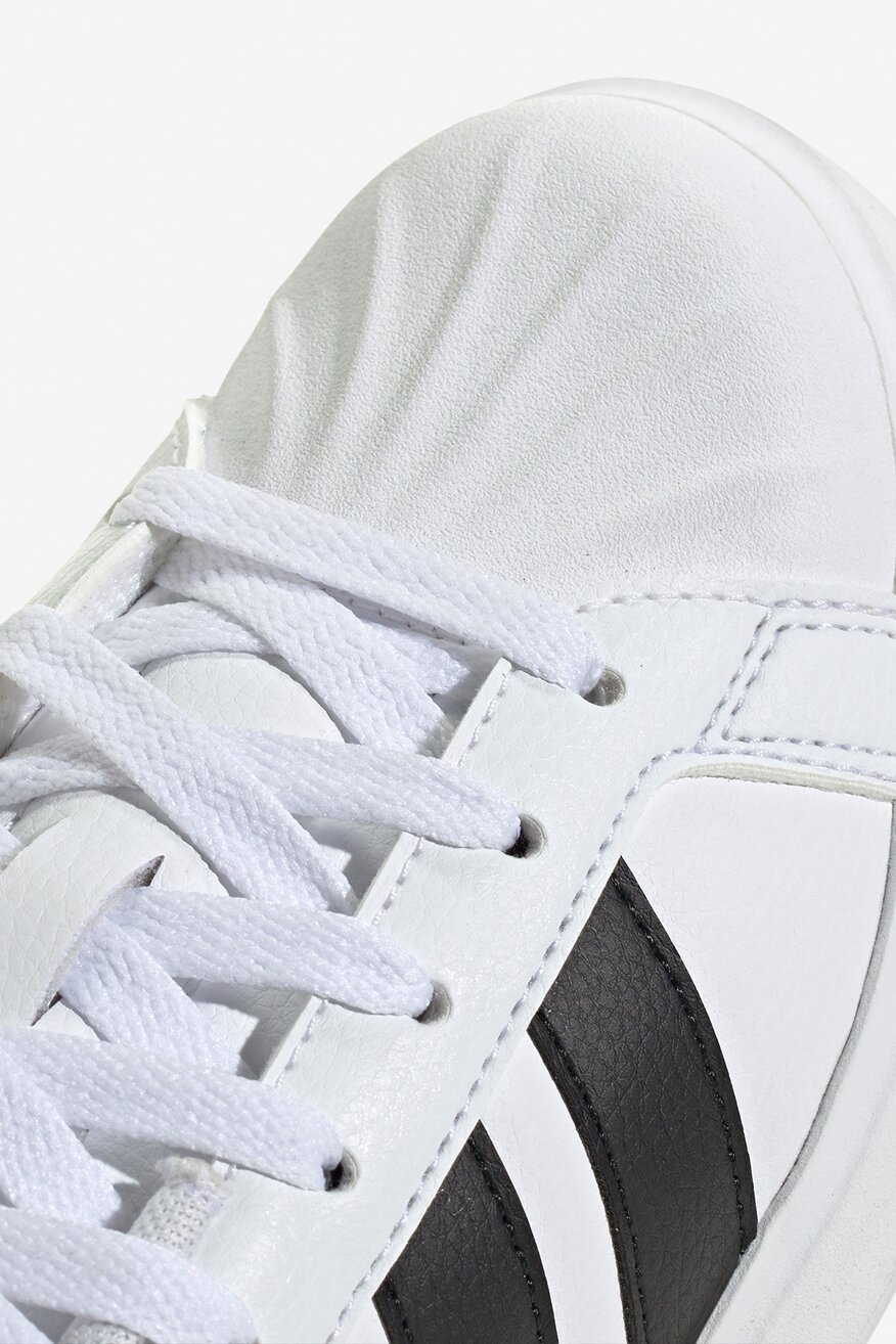
                Sportska obuća ADIDAS BELA - 5907964059646