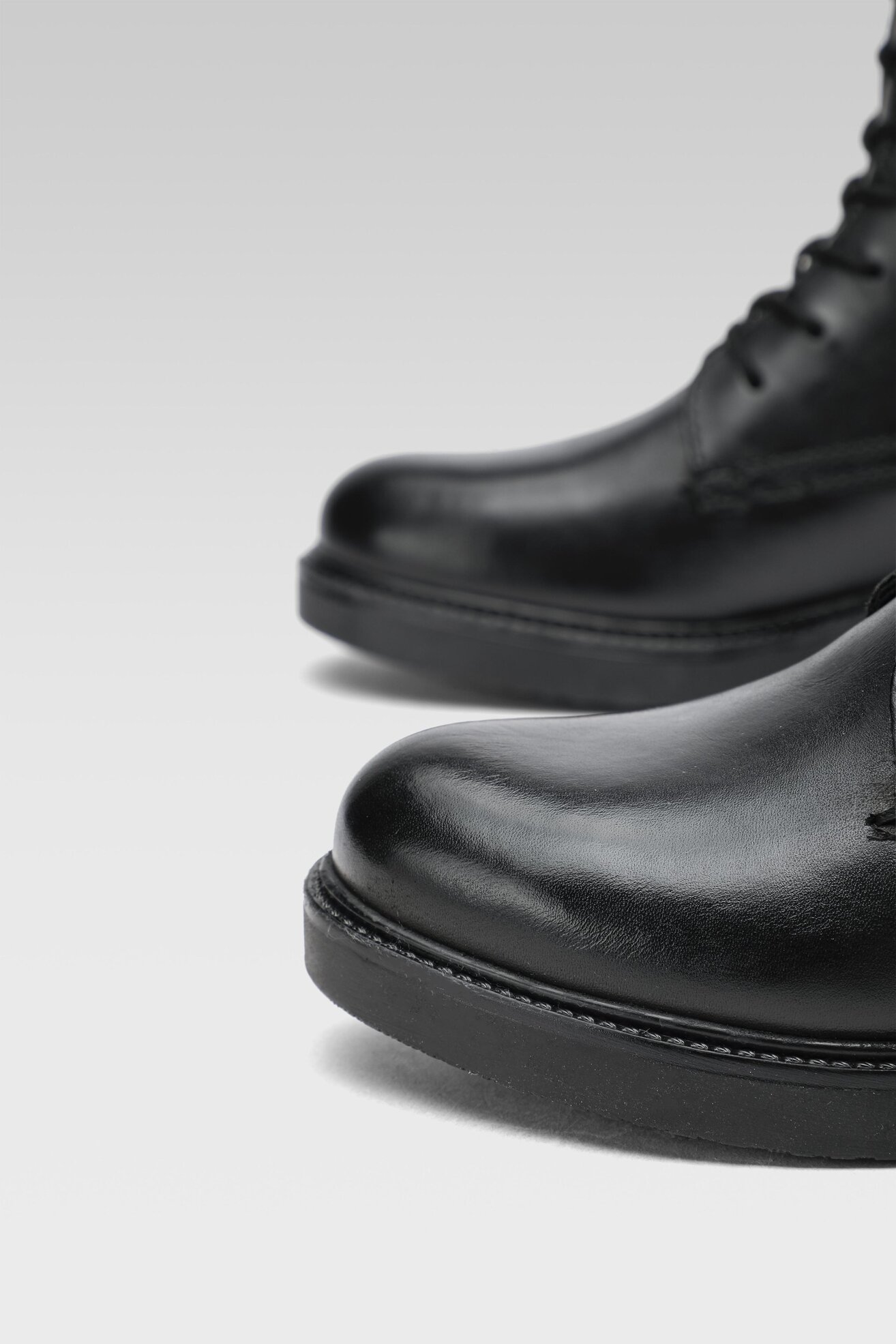 Bocanci Lasocki WI16-ZOLA-08 NEGRU