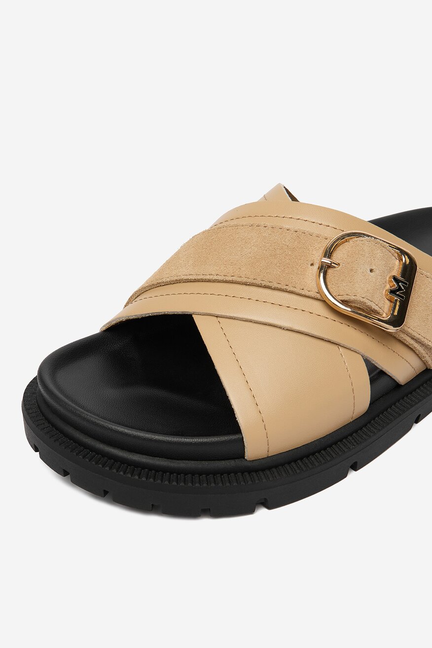 
                Шльопанець Mexx БЕЖЕВИЙ - 5906751934838