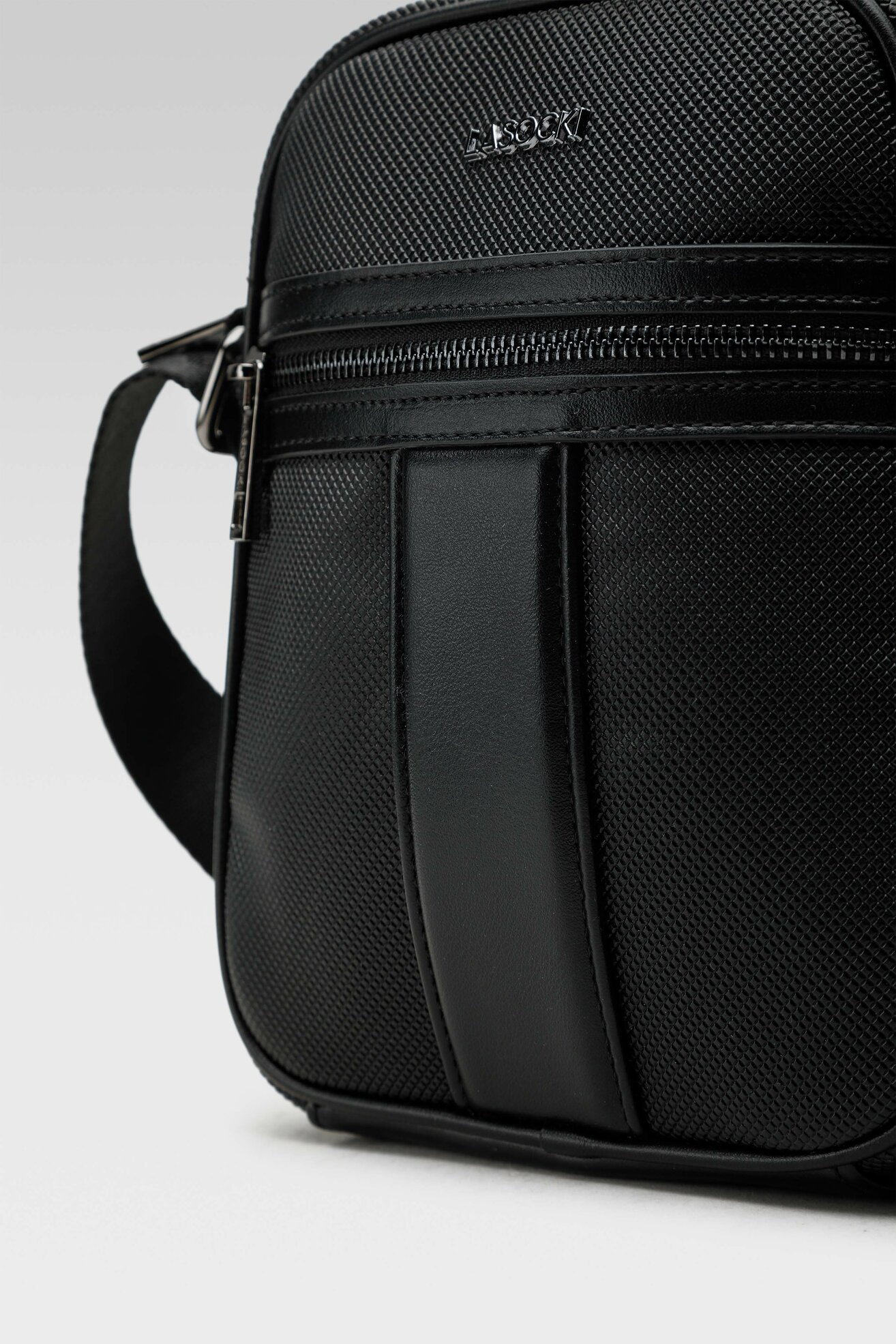 Мъжка чанта Lasocki BLR-U-042-10-06 ЧЕРЕН