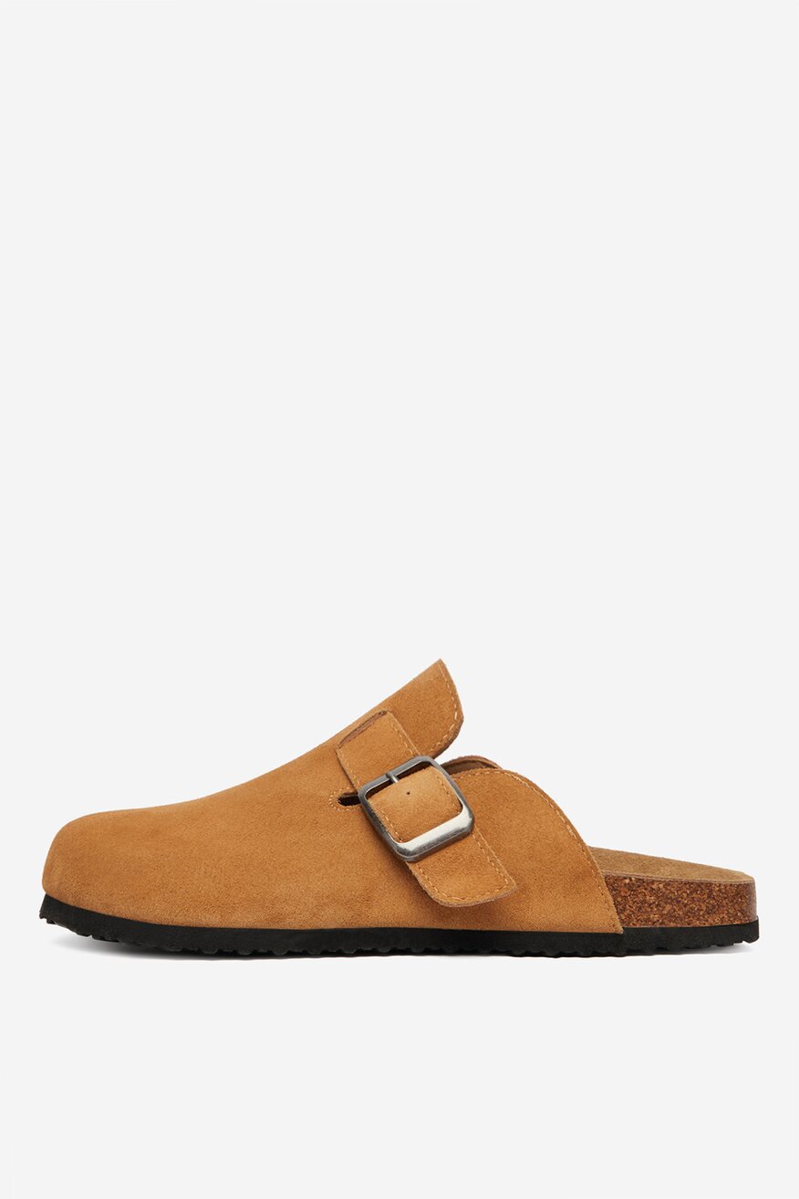 
                Шльопанець Go Soft КОНЬЯЧНИЙ - 5907964095163