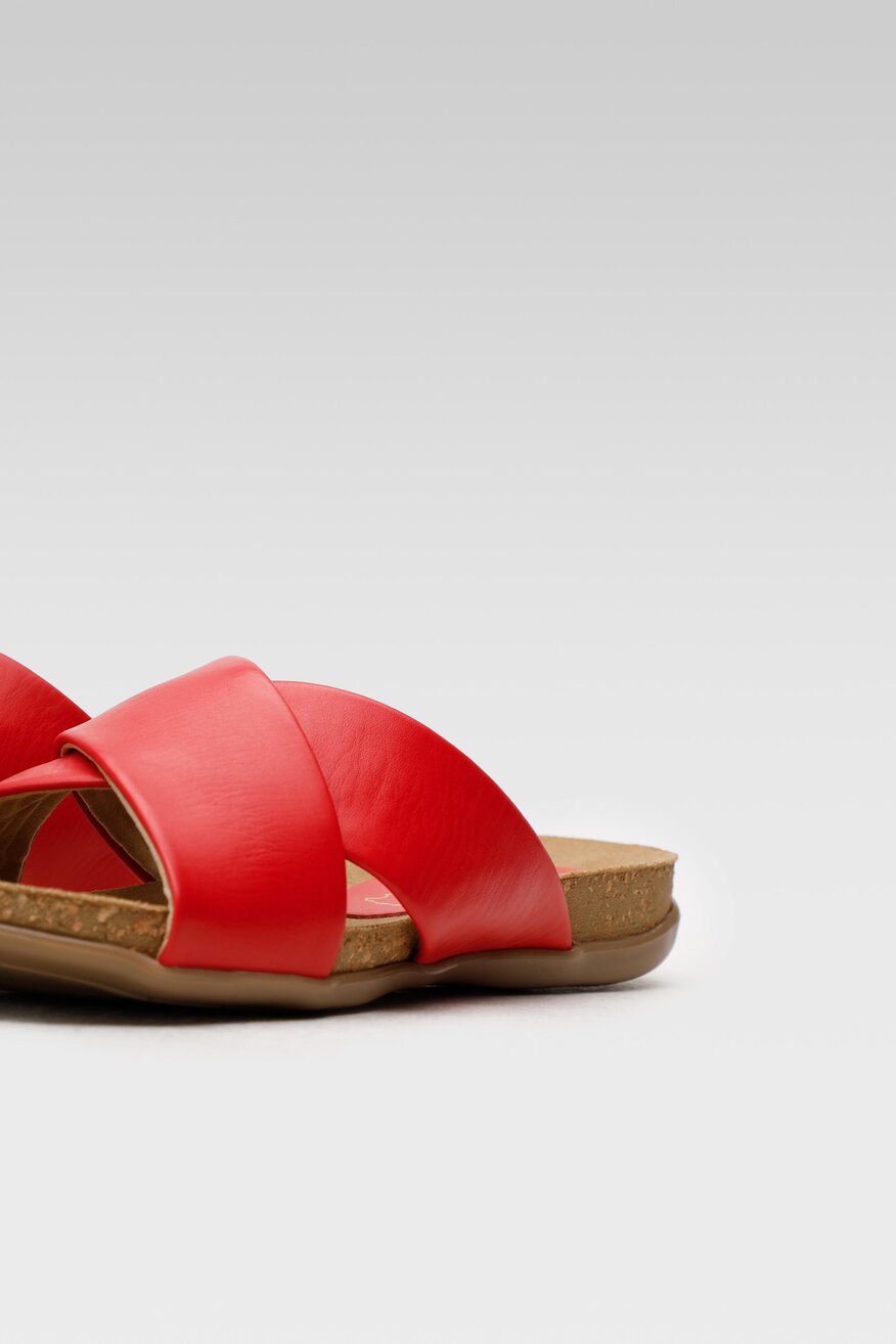 
                Lasocki - Skórzane klapki czerwone - 5904248691554