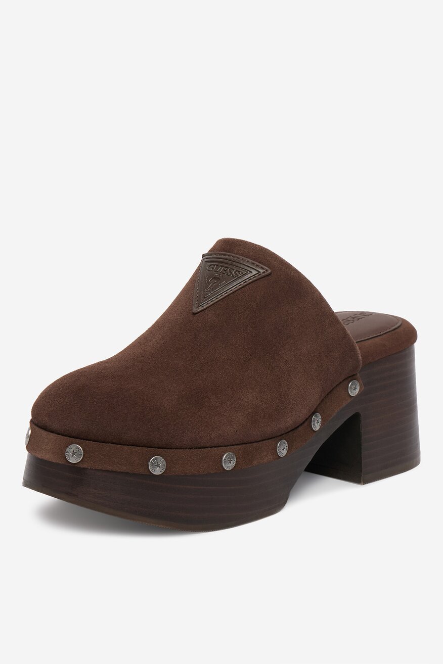 
                GUESS JEANS - Klapki skórzane - 5907964055761