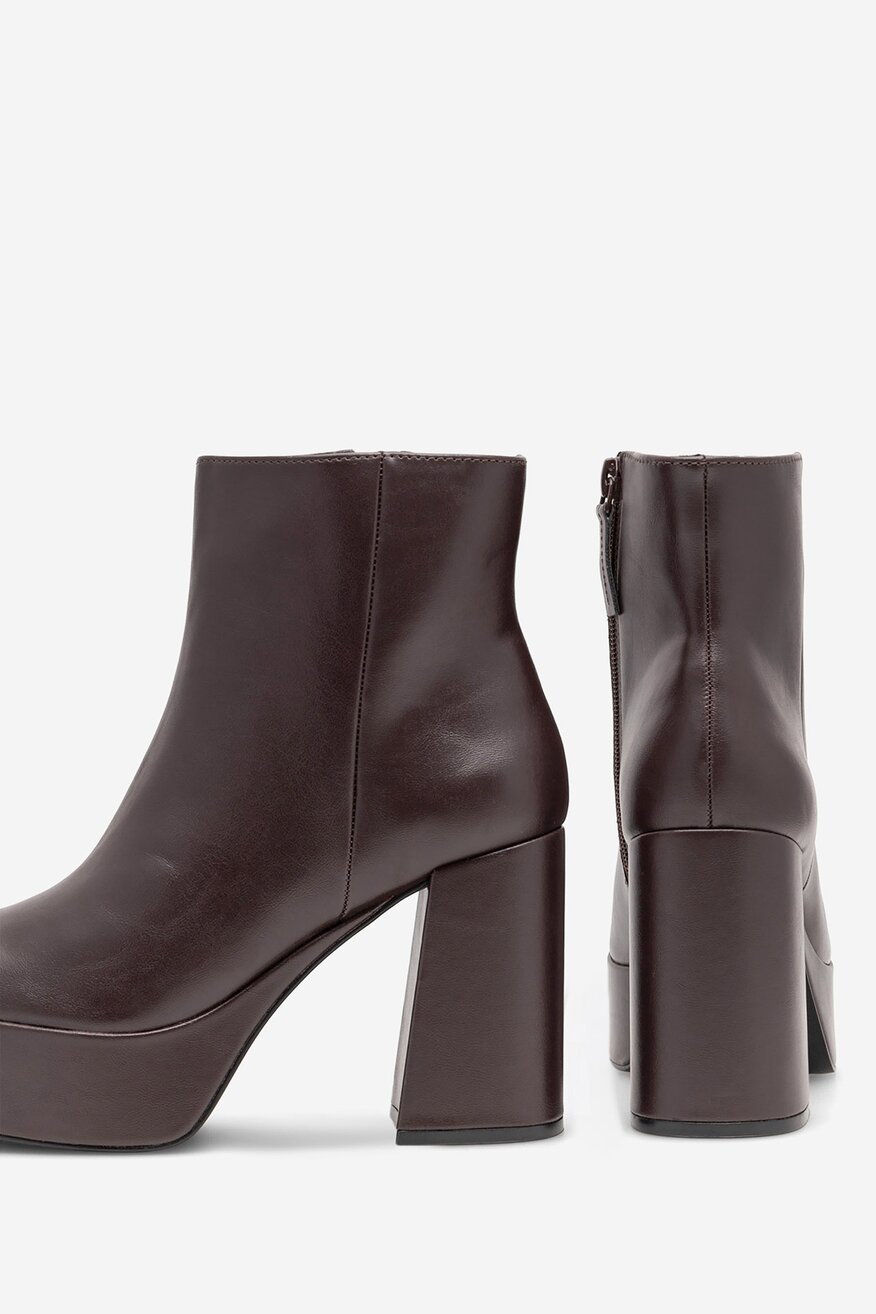 
                Jenny Fairy - Botki na słupku - 5905588156451