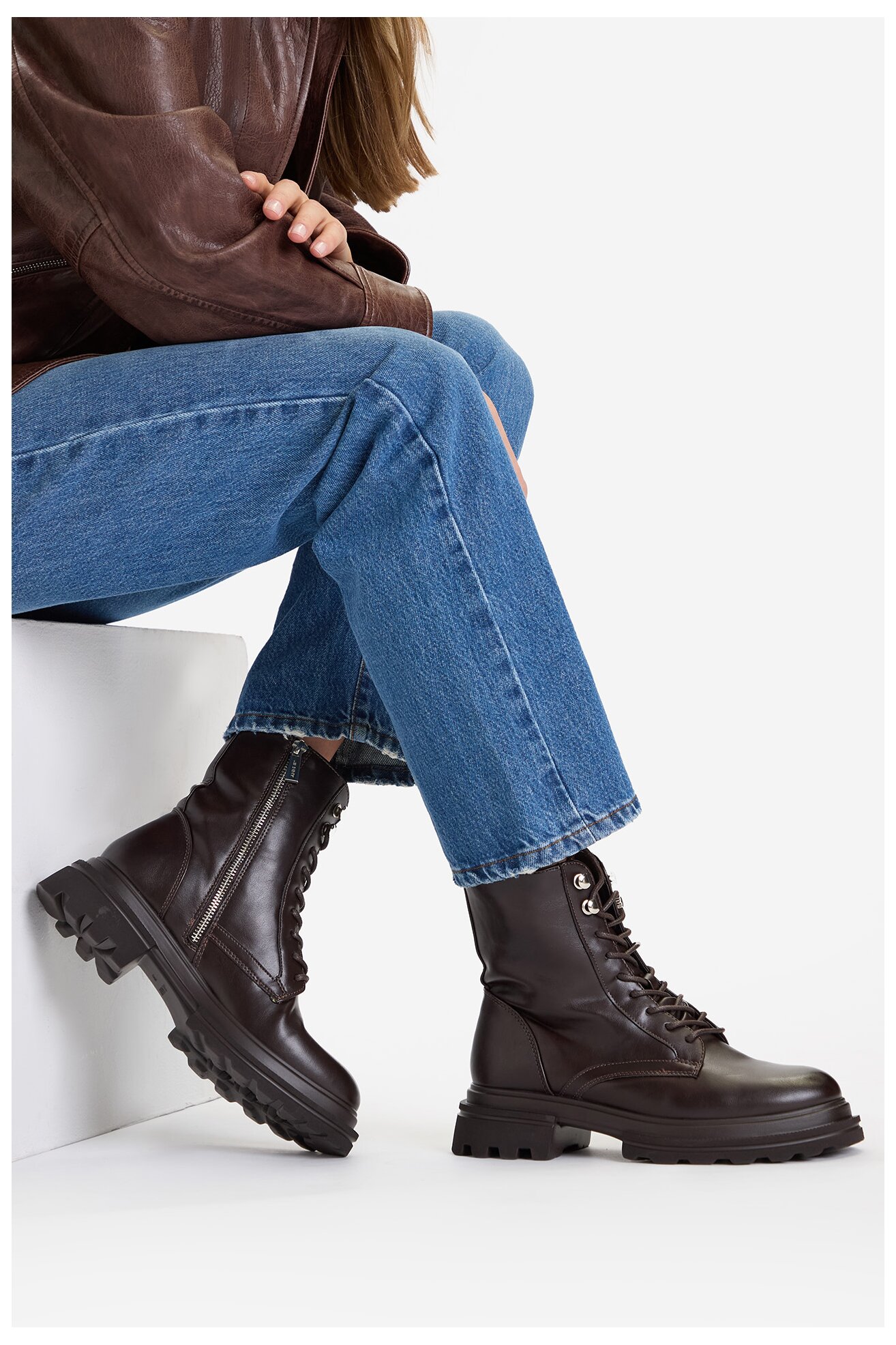 Csizma Jenny CEO-HY66001-1 BARNA