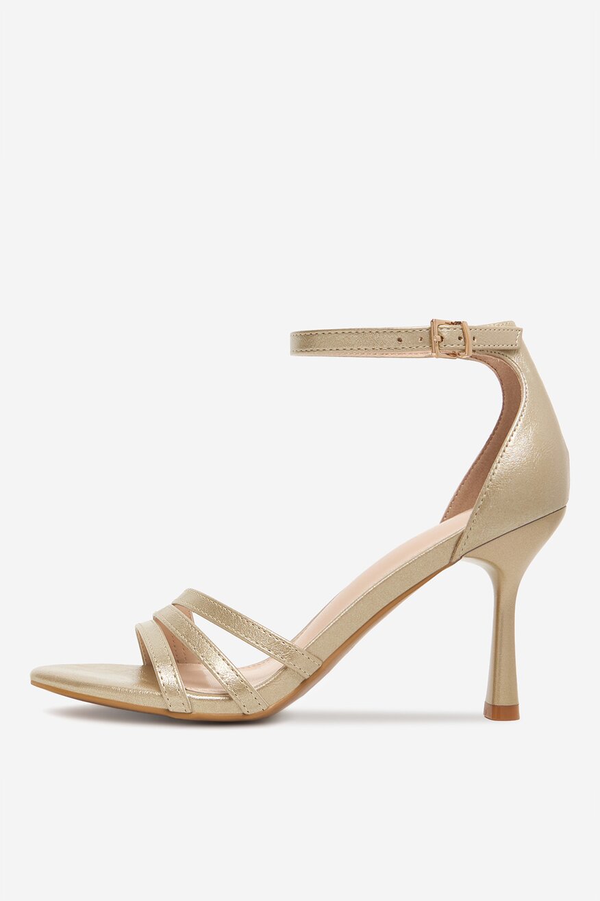 
                Сандалі Jenny ЗОЛОТИЙ - 5906751865262