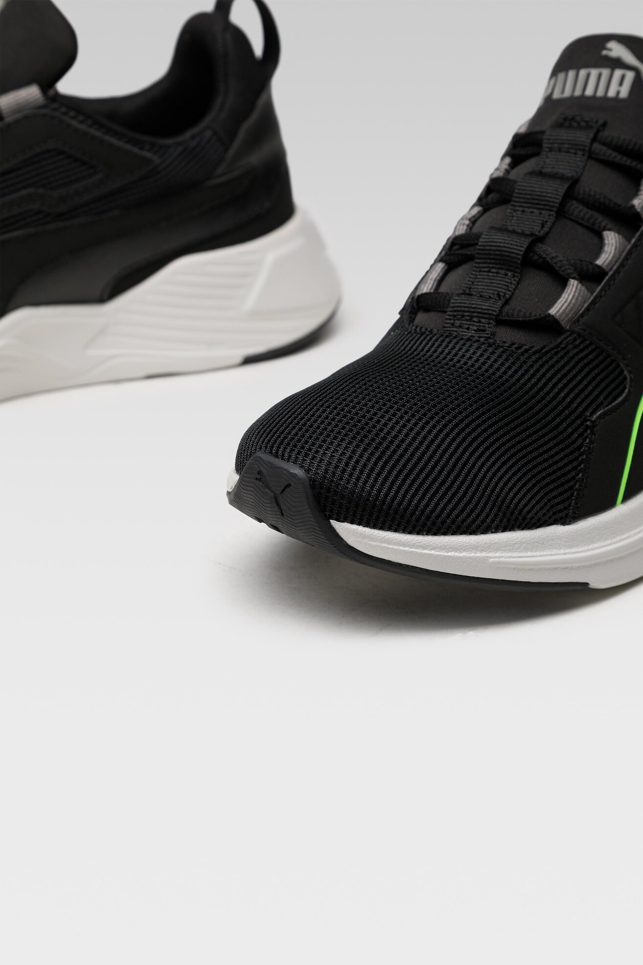 Obuwie sportowe Puma DISPERSE XT MEN`S 19372817 Czarny