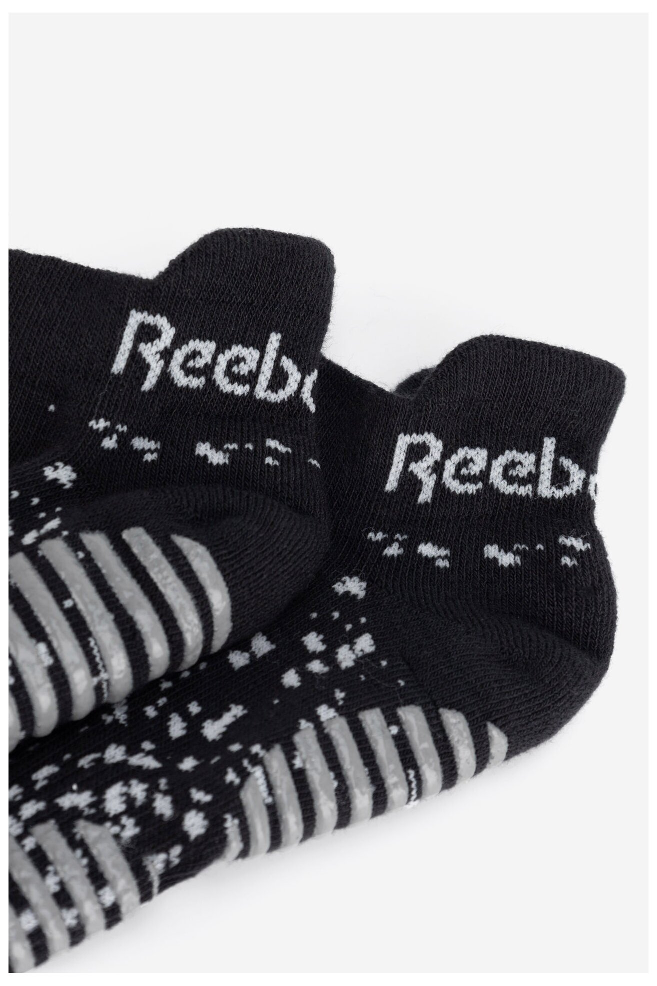 Soseste Reebok R0564-SS24 (1-PACK) NEGRU