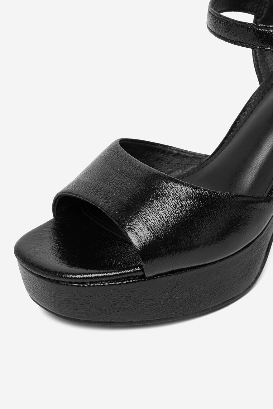 
                Сандалі DeeZee ЧОРНИЙ - 5906751911341