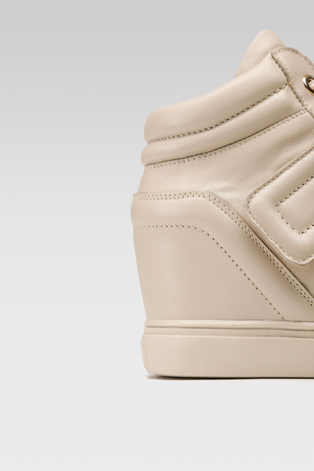 Bocanci Badura FAMA2-08 BEJ