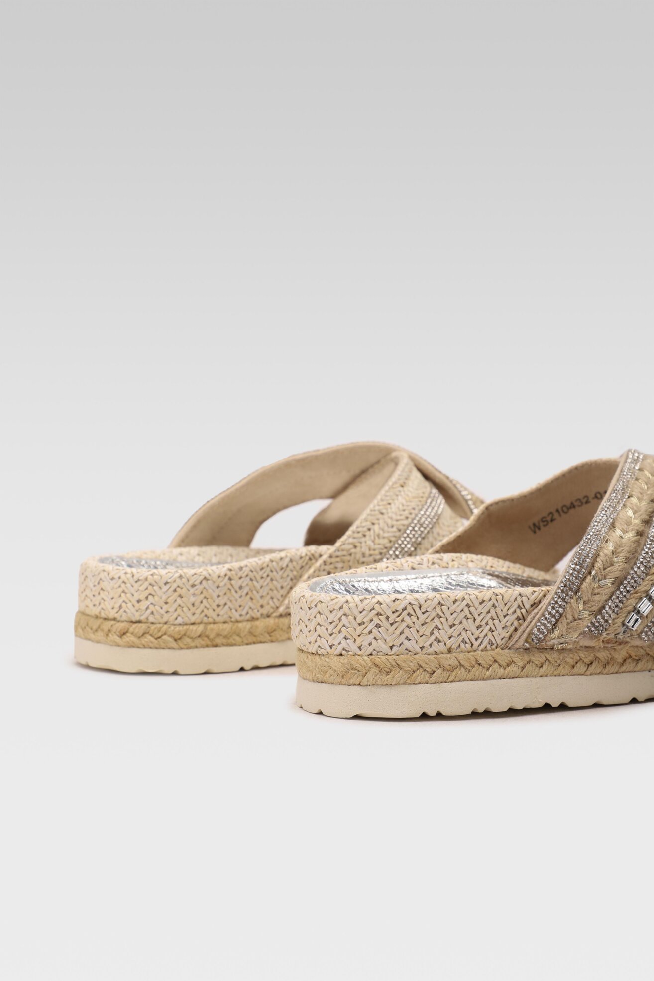 Klapki DeeZee WS210432-01 Beżowy