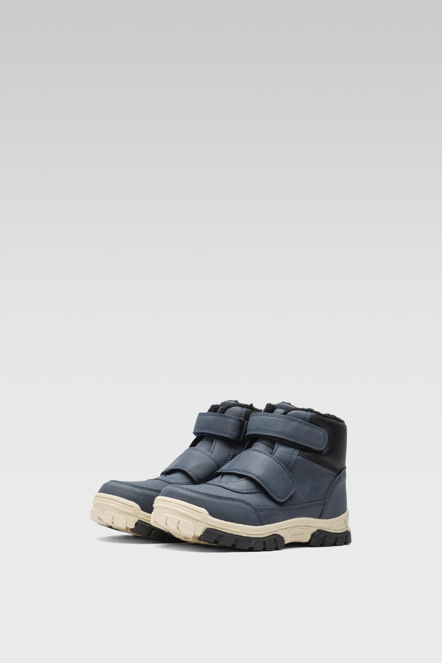 
                Action Boy - Trzewiki na rzepy - 5904862096186