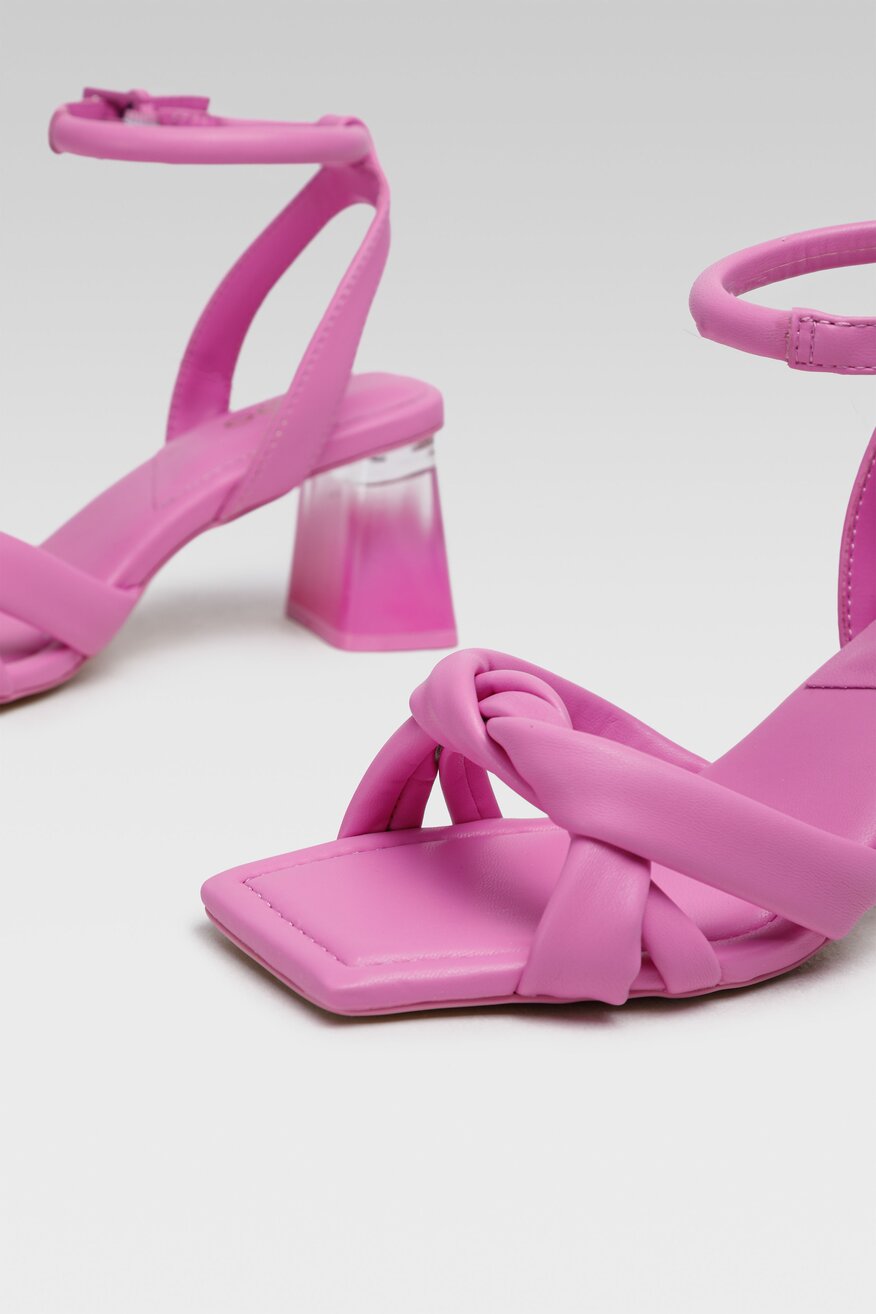 
                Aldo - Sandały różowe ze sprzączką - 5904248332389