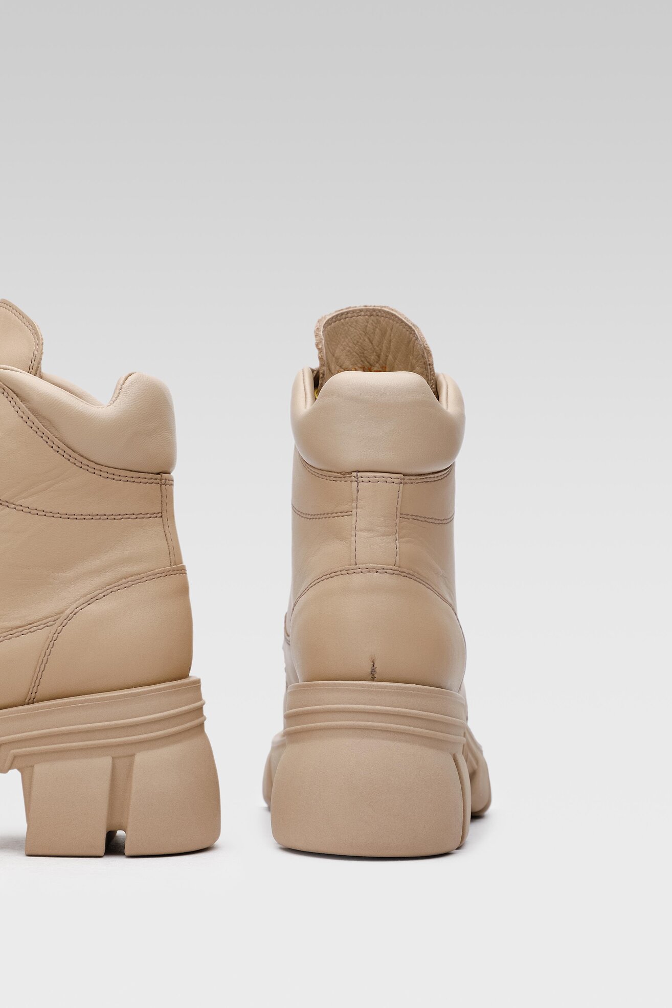 Bocanci Badura 222FW31 BEJ