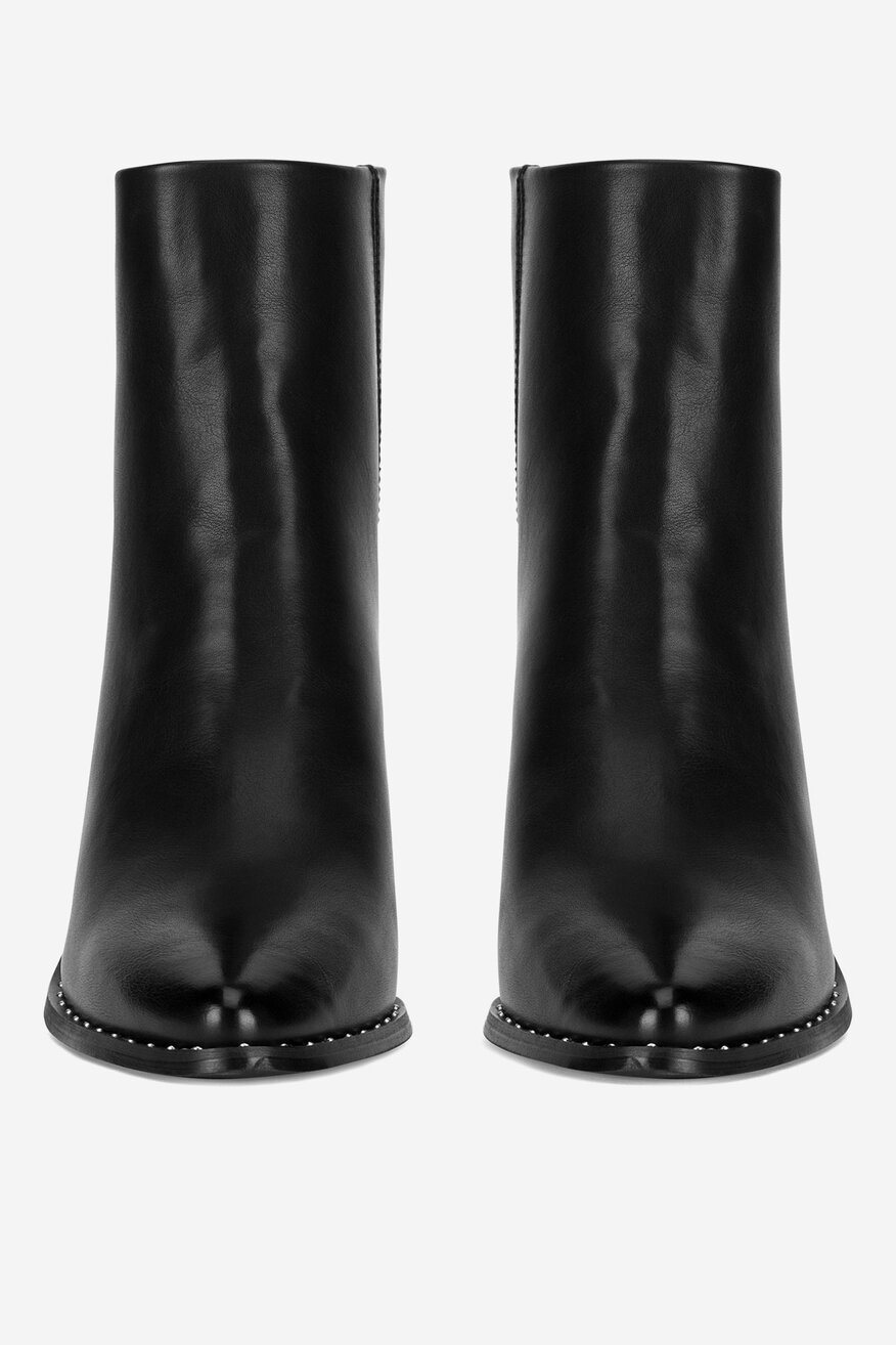 
                Боти DeeZee ЧЕРЕН - 5906751288900