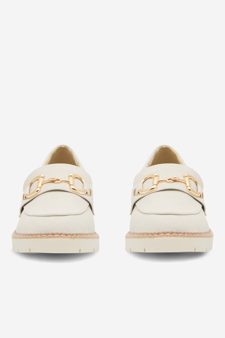 
                Clara Barson - Mokasyny z aplikacją - 5905588407188