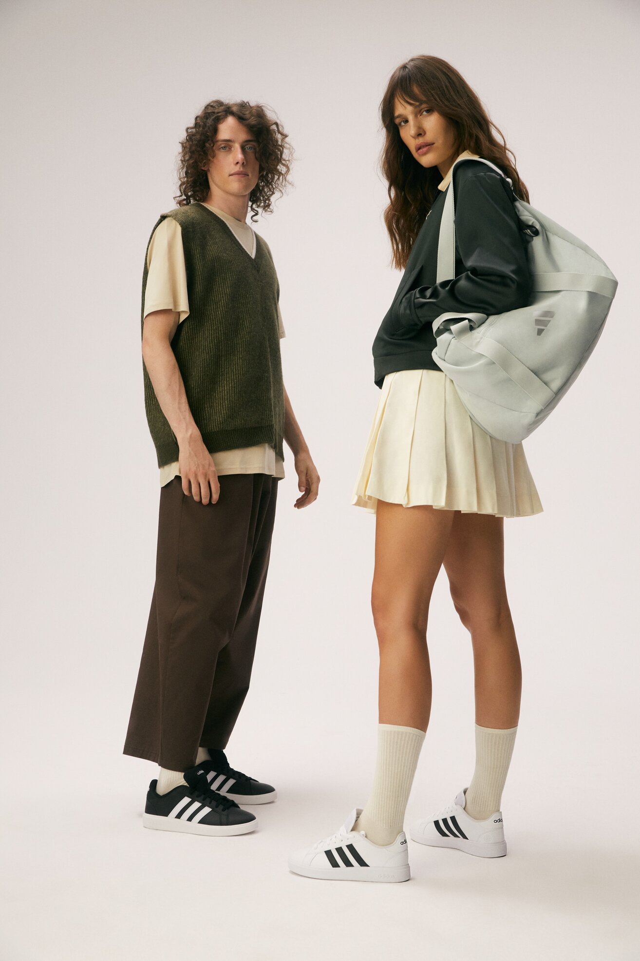 Спортни обувки adidas GRAND COURT BASE 2.0 GW9251 ЧЕРЕН