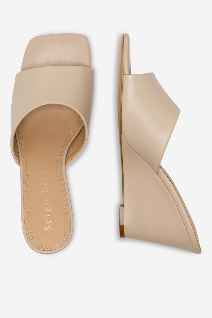 
                Sergio Bardi - Skórzane klapki - 5905588483250