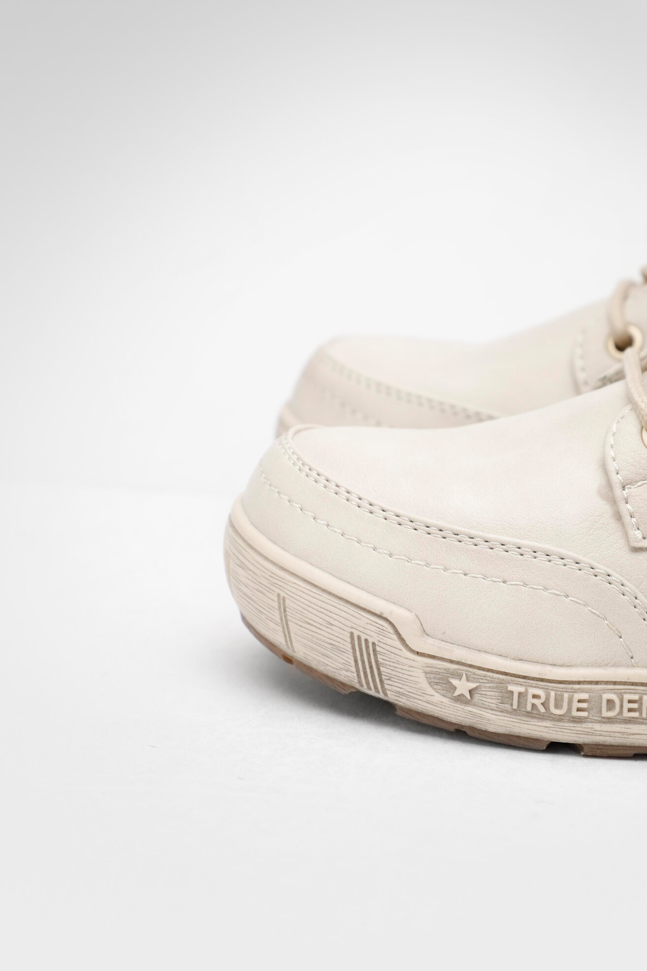 Trzewiki Mustang 1290-613-243 Biały