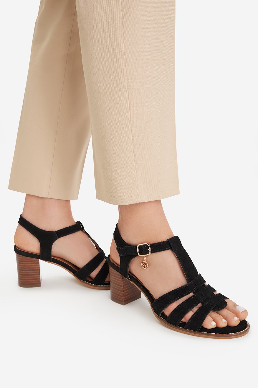 
                Сандалі Lasocki ЧОРНИЙ - 5906751851791