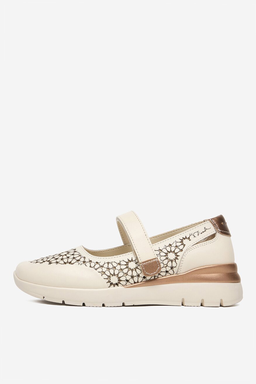 
                Félcipő Go Soft BÉZS - 5906751807705