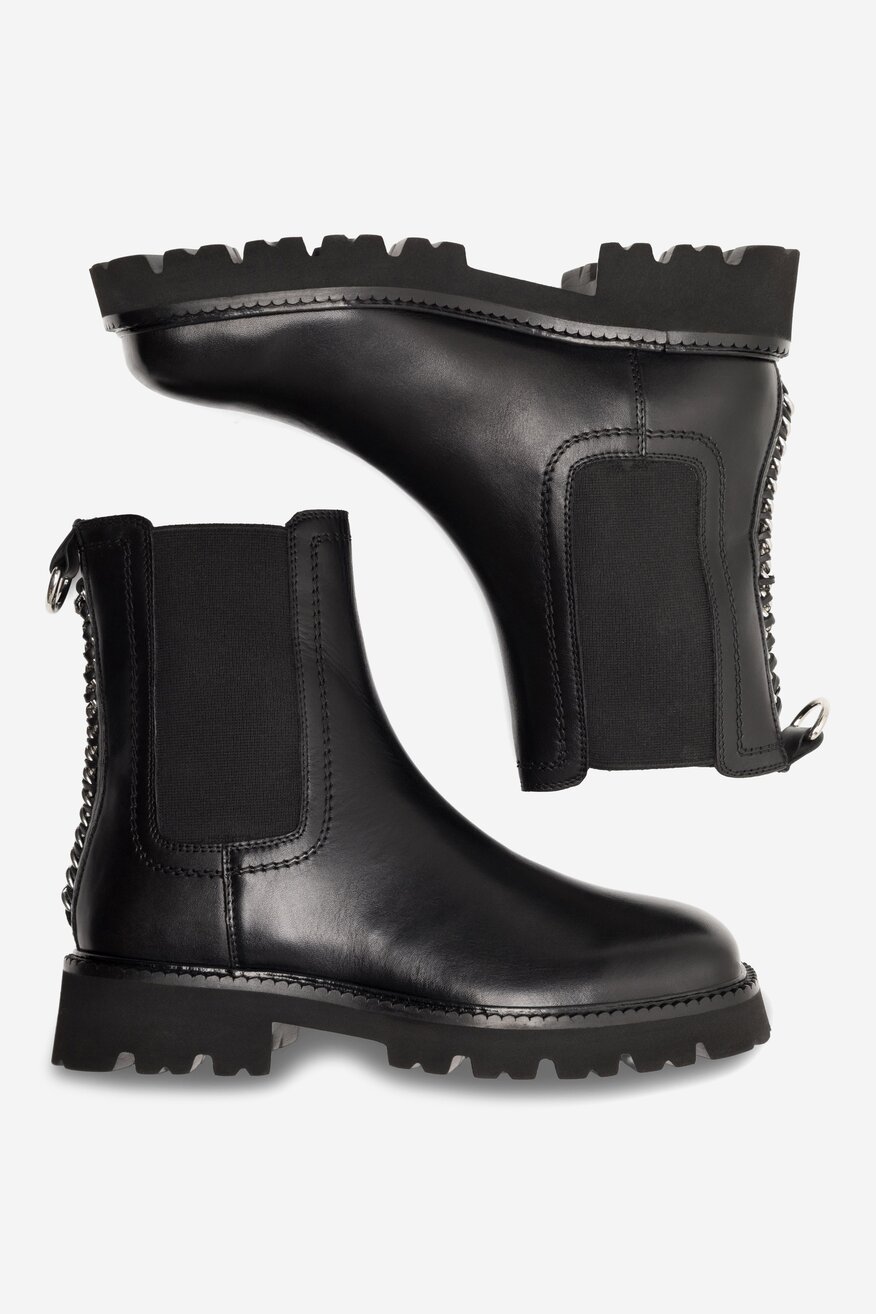 
                Боти Badura ЧЕРЕН - 5905588101130