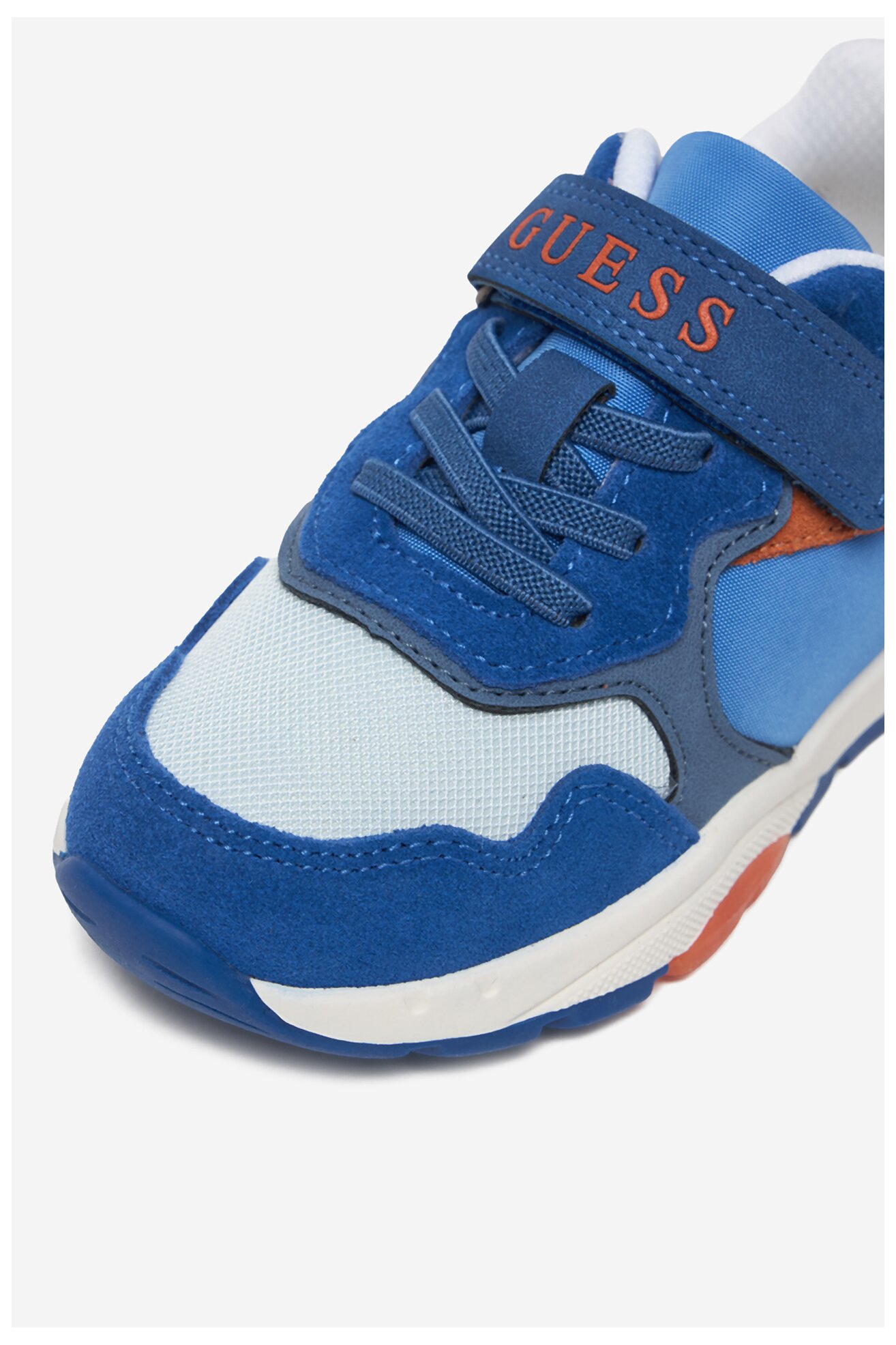 Сникърси GUESS CEO-AVO-G1-SS2026 СИН