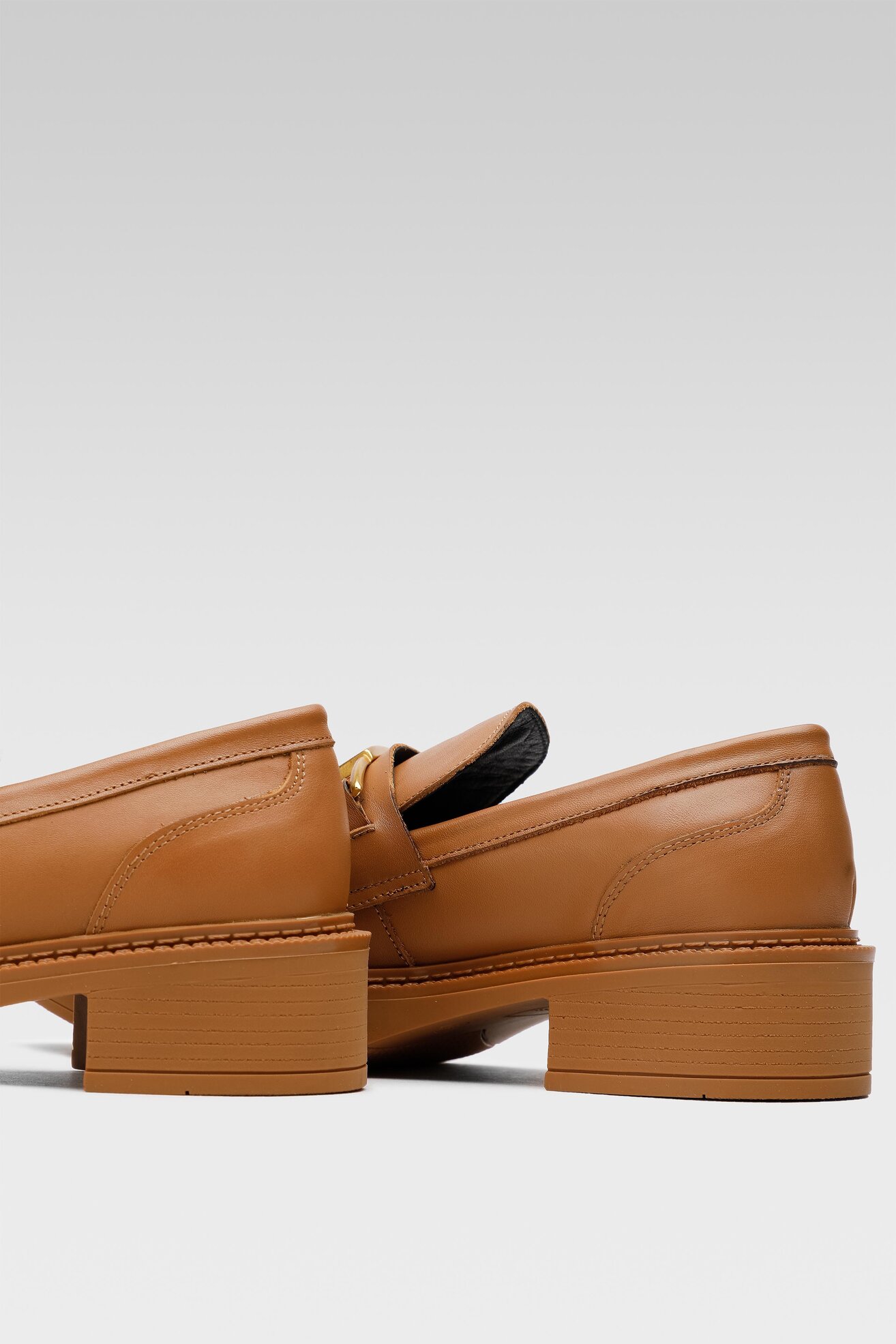 Mokaszin Gino Rossi 8039 CAMEL