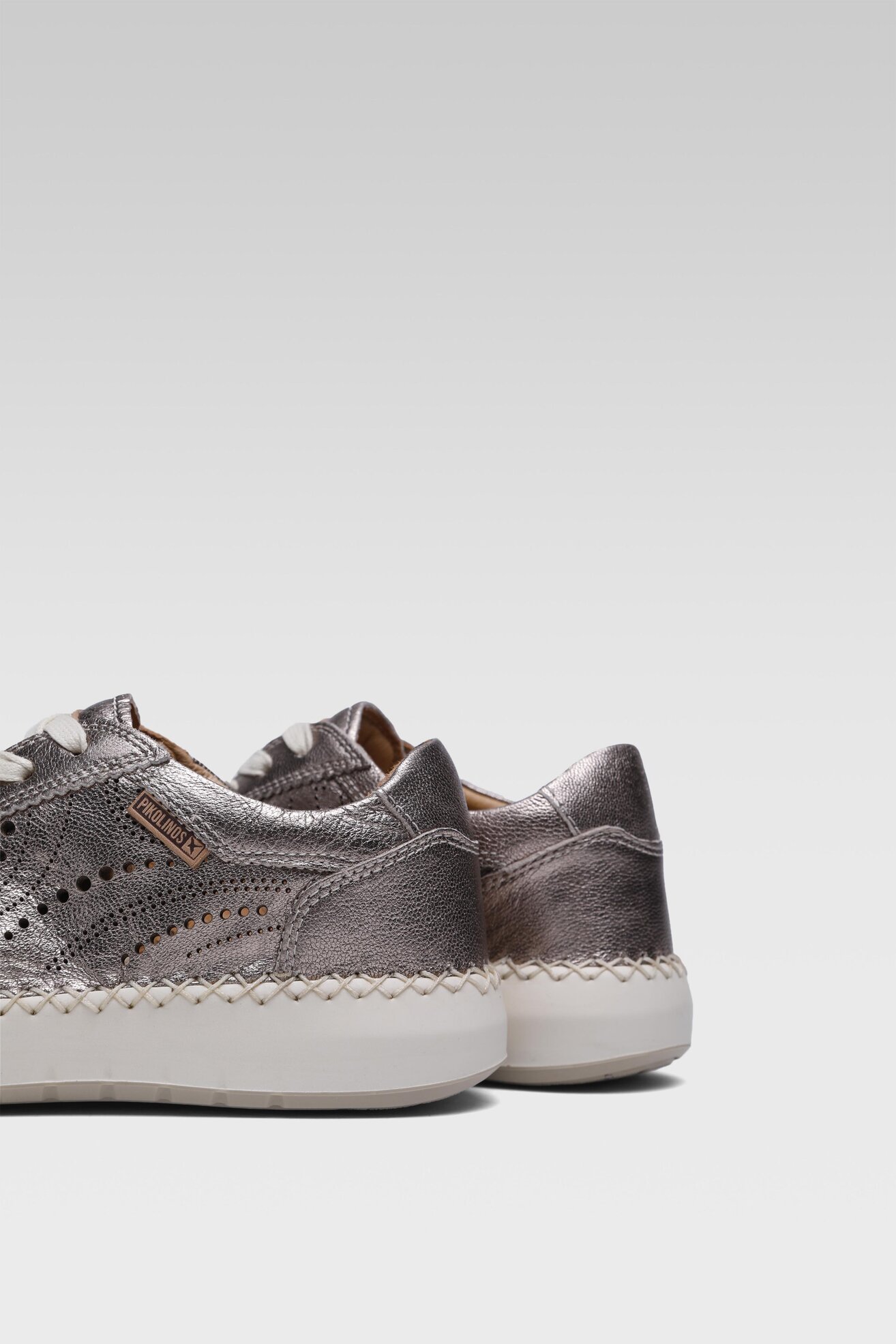 Sneakers Pikolinos W6B-6996CL Srebrny