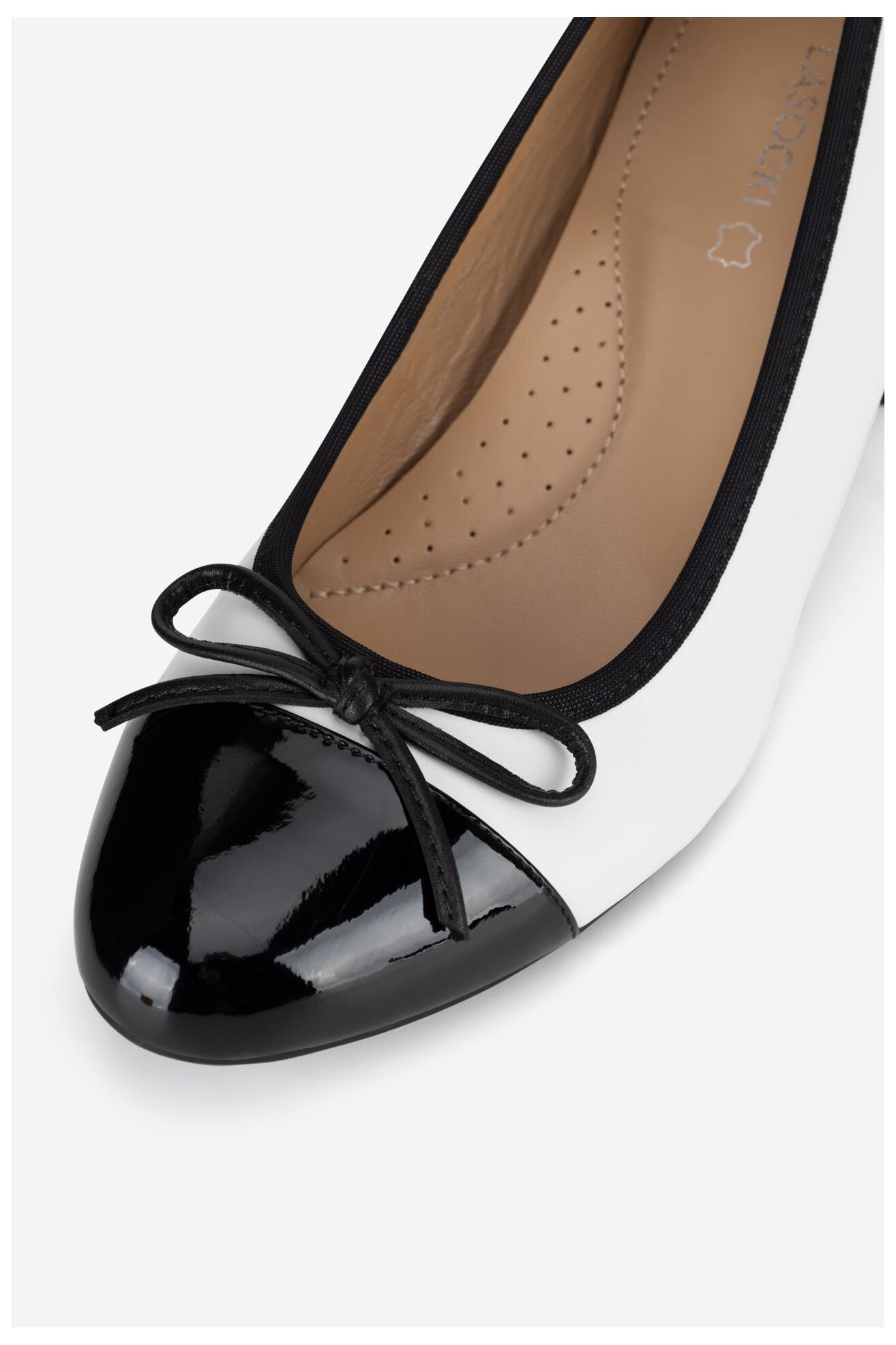 Туфлі-Човники Lasocki WYL4060-3Z БІЛИЙ