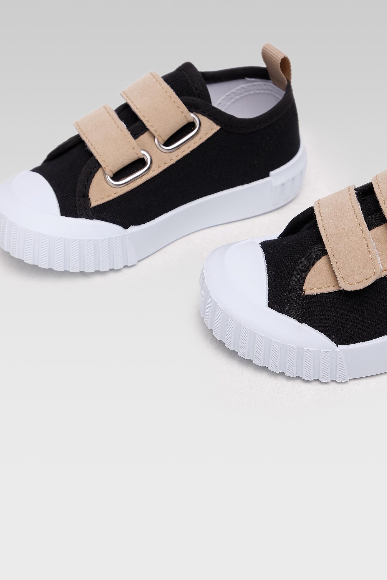 Papuče Action Boy CF2150-1 CRNA