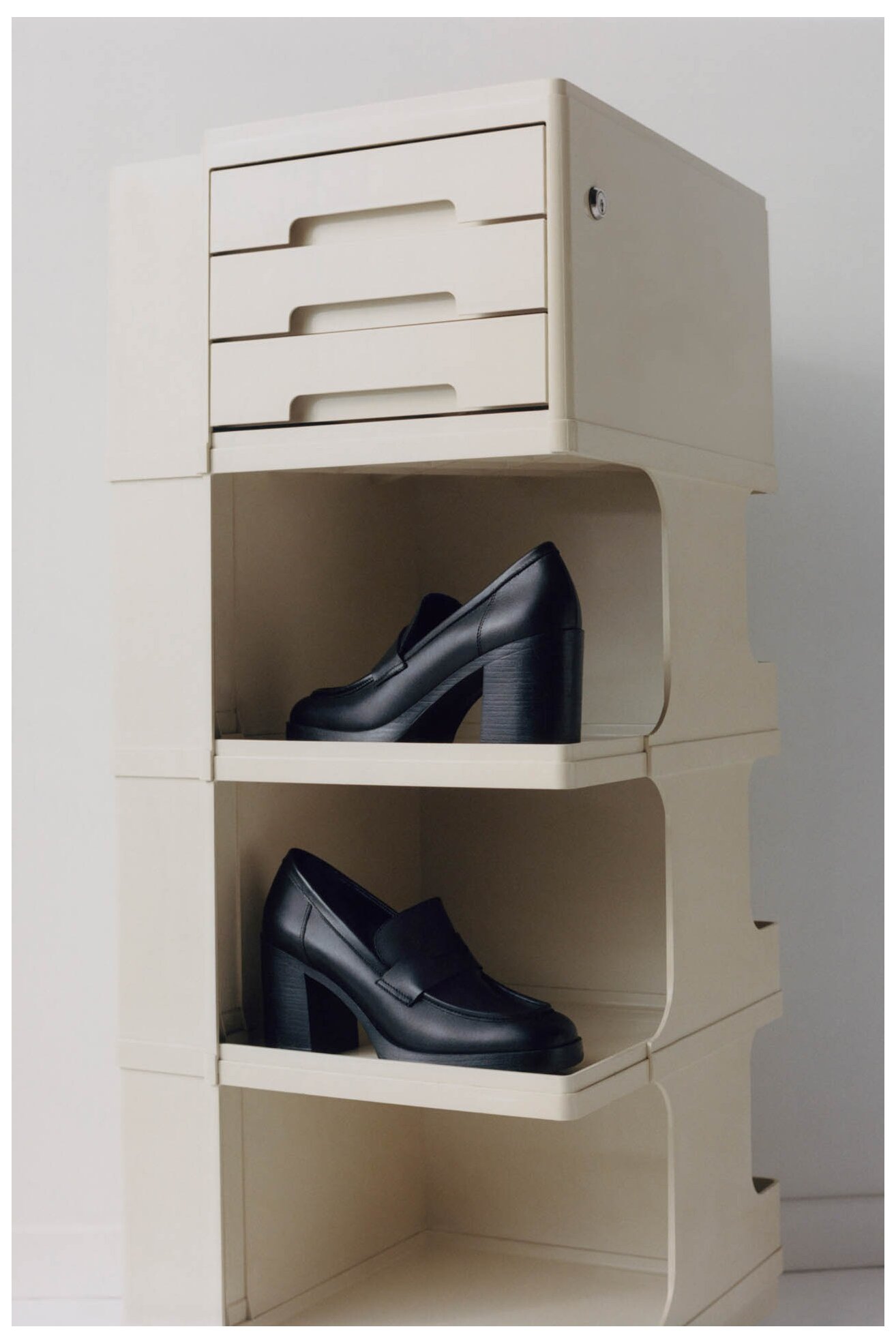 Mokasine Gino Rossi DOROTA-01W1-001 CRNA