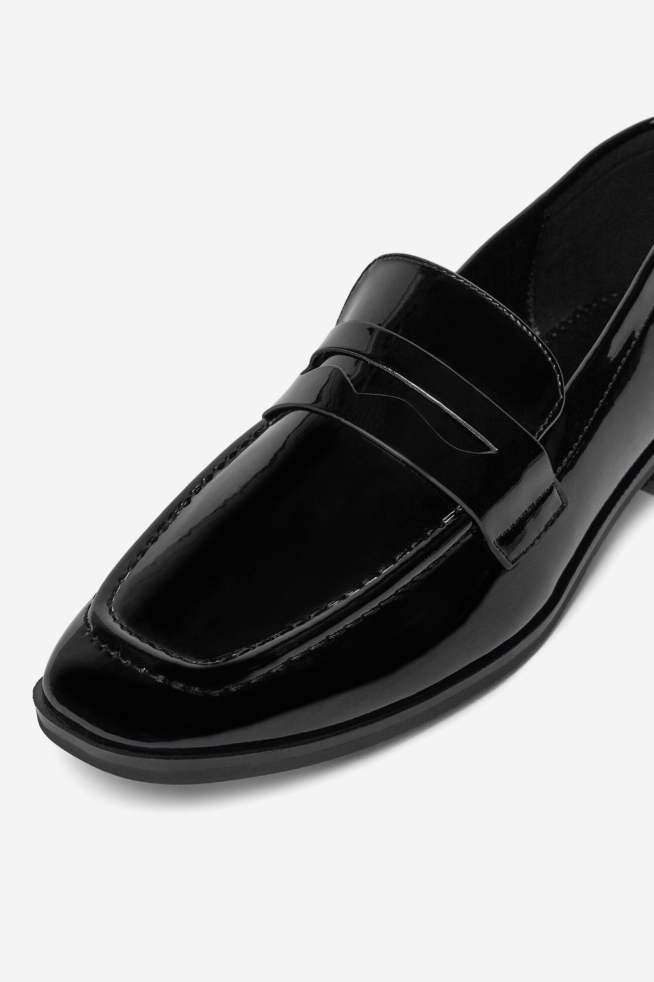 Mokaszin DeeZee XF230930-05 FEKETE