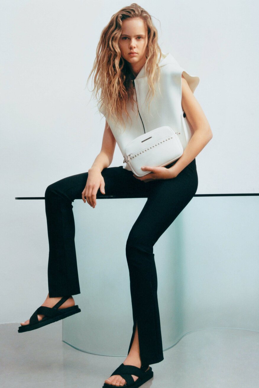 
                Jenny Fairy - Sandały czarne z zatrzaskiem - 5903698640686