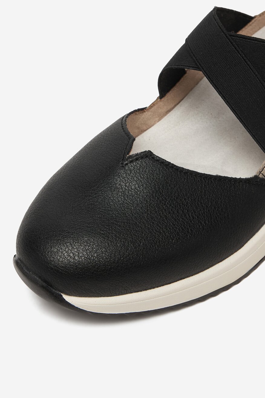 
                Сандали Remonte ЧЕРЕН - 2230092742191