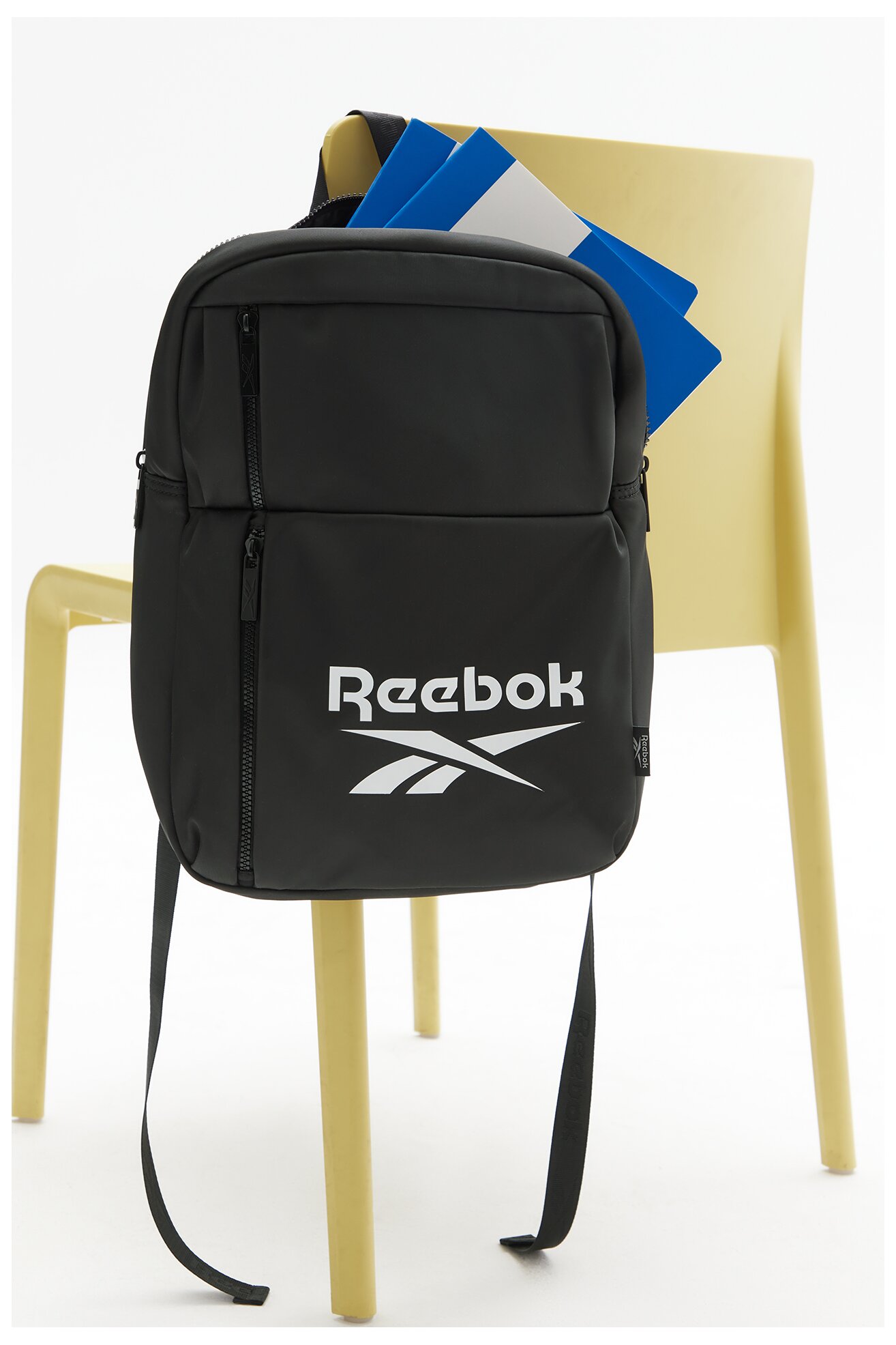 Hátizsák Reebok C-RBK-030-CCC-05 FEKETE