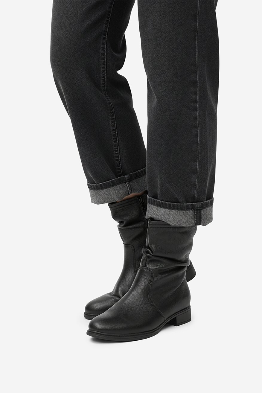 
                Kratke čizme Clara Barson CRNA - 5906751429112