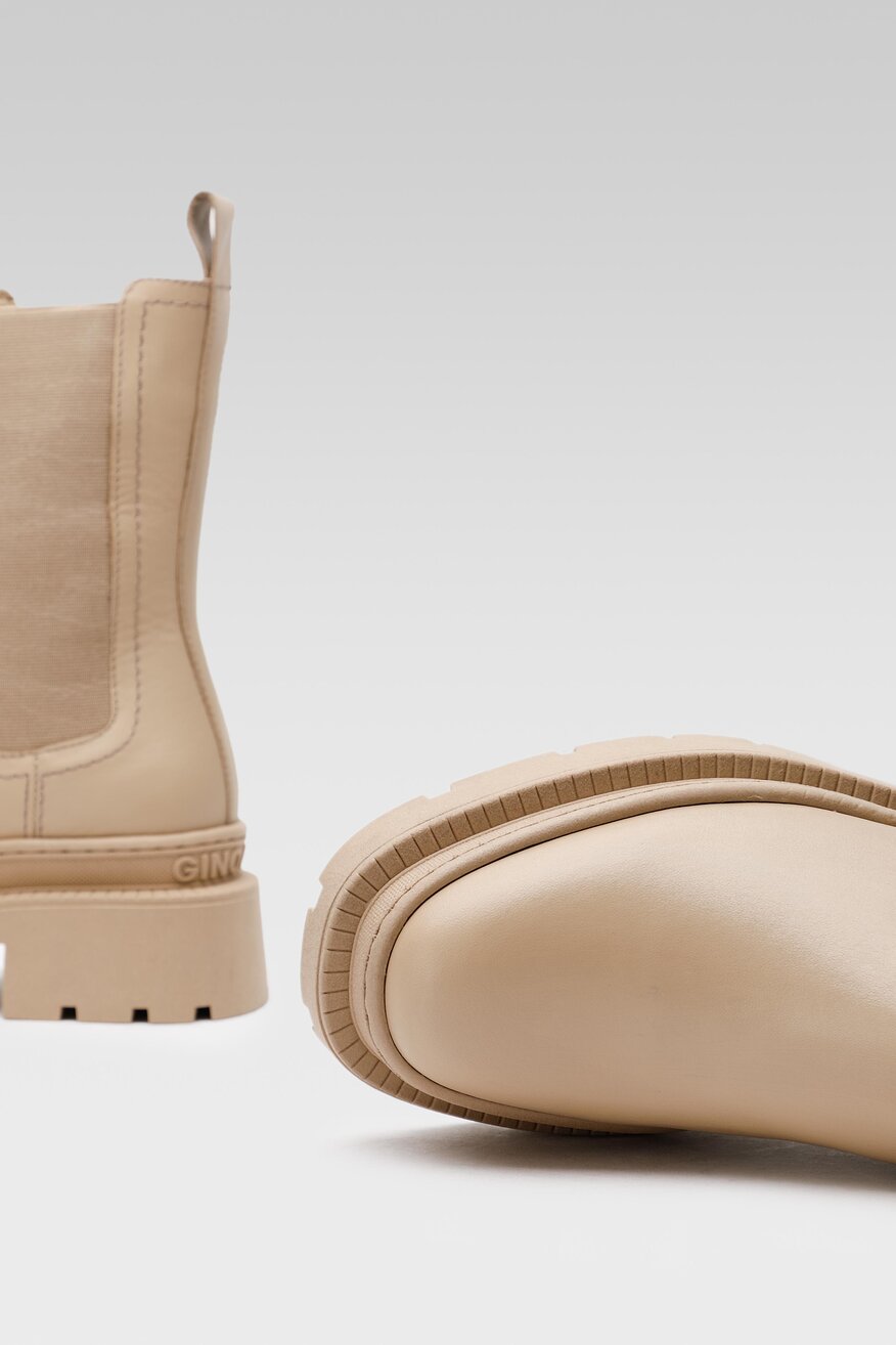 
                Bokacsizma Gino Rossi SÖTÉTBÉZS - 5904862052960