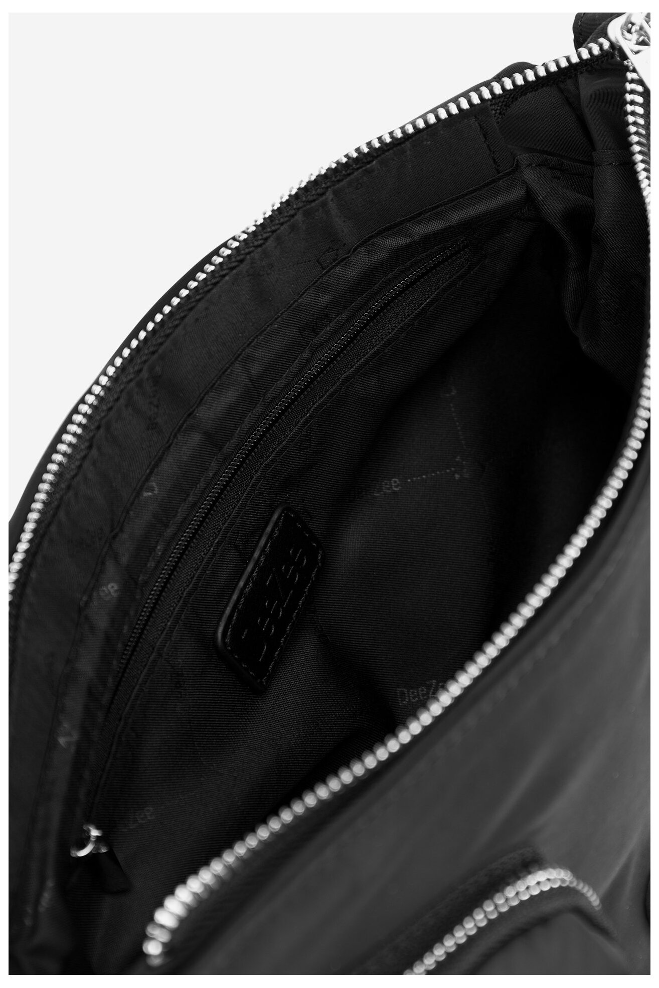 Дамска чанта DeeZee MDS-B-032-06 ЧЕРЕН