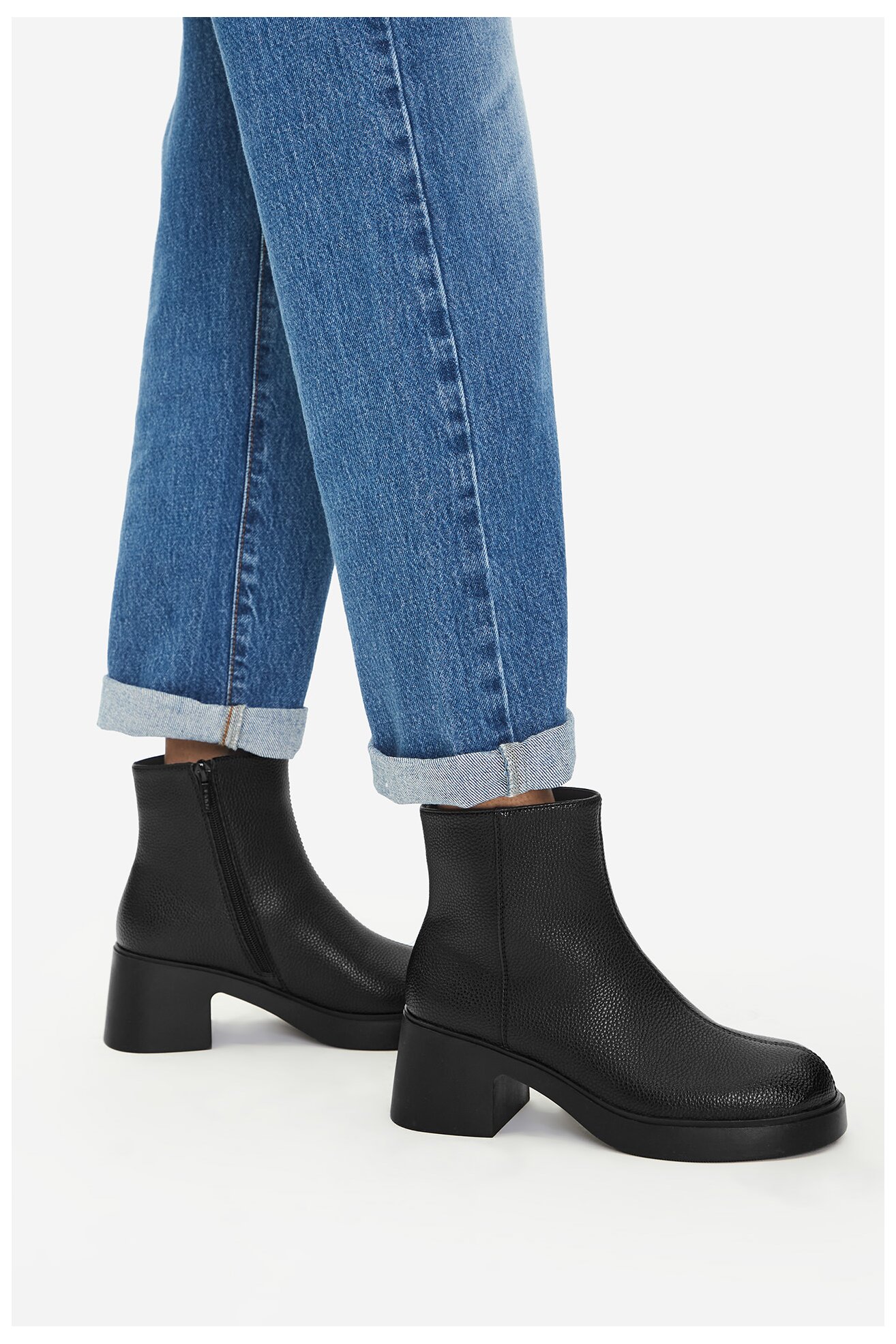 Bokacsizma Jenny CEO-HY2T683S-1 FEKETE