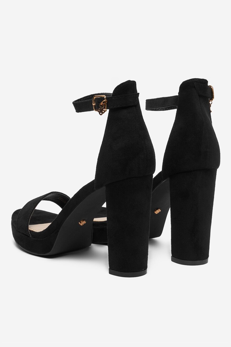 
                Сандалі DeeZee ЧОРНИЙ - 5906751114933