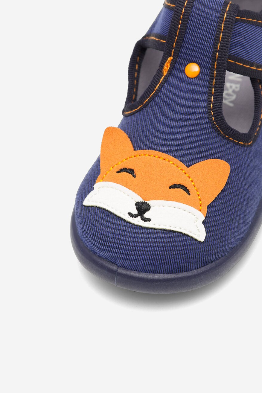 Action Boy - Kapcie na rzepy - 5905588348511