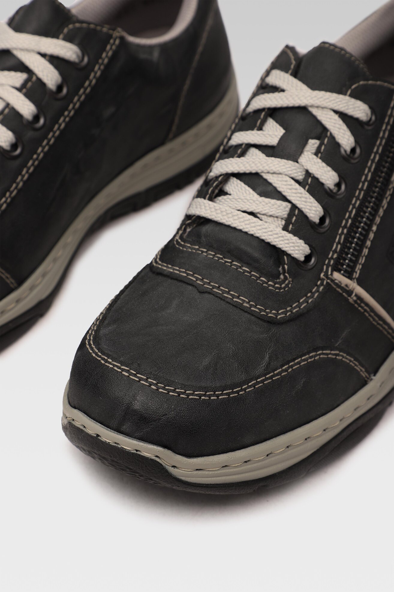 Półbuty Rieker 16300-46 Szary