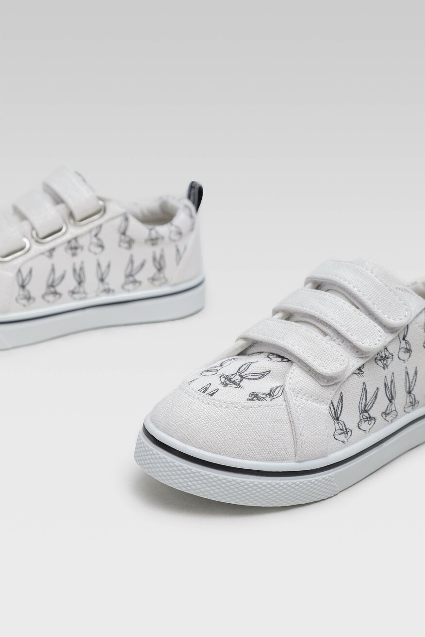 
                Pantofi pânză Looney Tunes ALB - 5904248256203