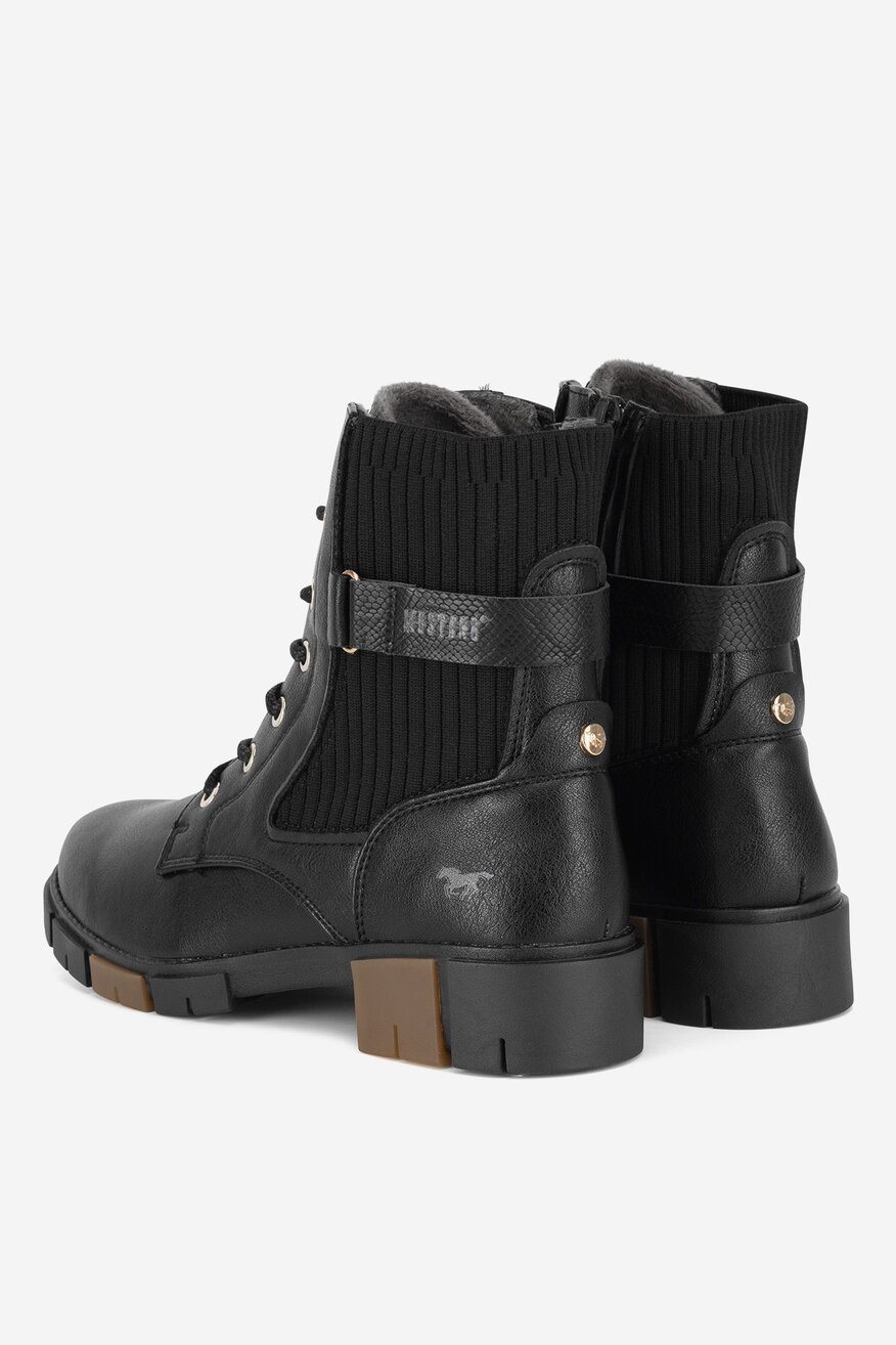 
                Bocanci Mustang NEGRU - 5905588863571