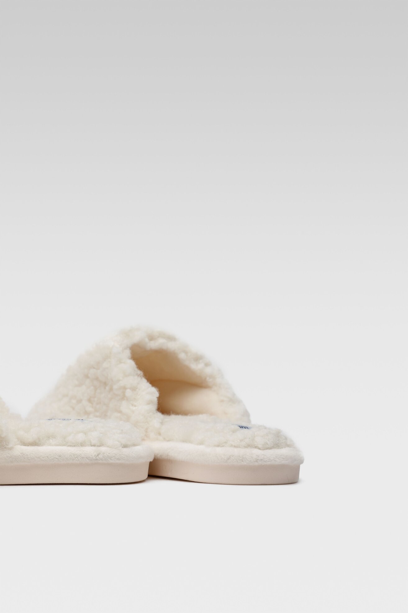 Kapcie Home&Relax GRS-005 Biały