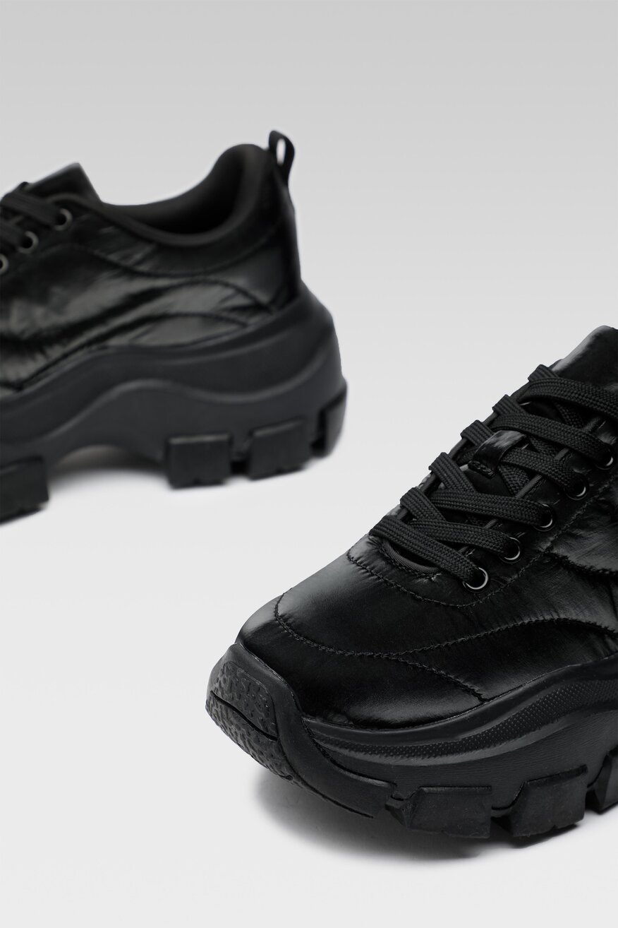 
                Togoshi - Sneakersy na masywnej podeszwie - 5904862125787